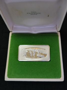 1972 Christmas Ingot "Hauling in the Yule Log" 1000 Grains Solid Sterling Silver Bar by the Franklin Mint