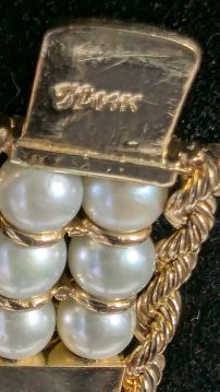 14K Gold and 6MM Pearl Bracelet, 7 Inche, 39 grams! 